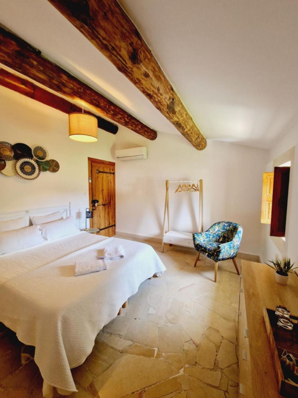 Mas Du Rollier Chambres D'Hotes Eygalières Екстериор снимка
