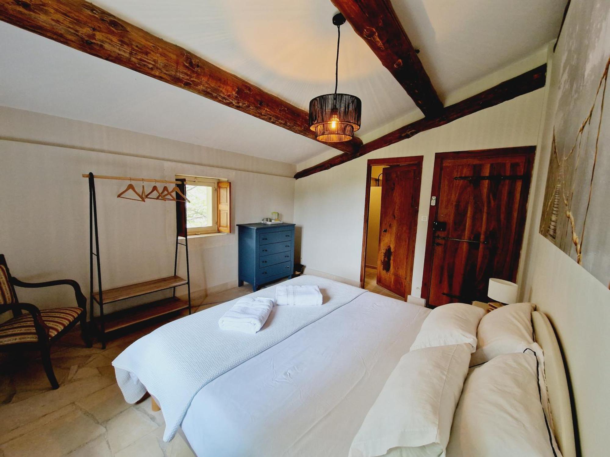Mas Du Rollier Chambres D'Hotes Eygalières Екстериор снимка
